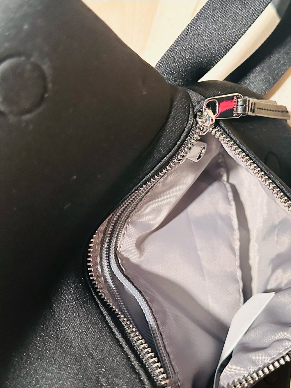 Athleta Revive Convertible Crossbody Waistbag Commuting work NO strap handles - Picture 10 of 15